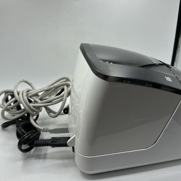 Brother Label Printer QL-700 - Picture 3 of 6